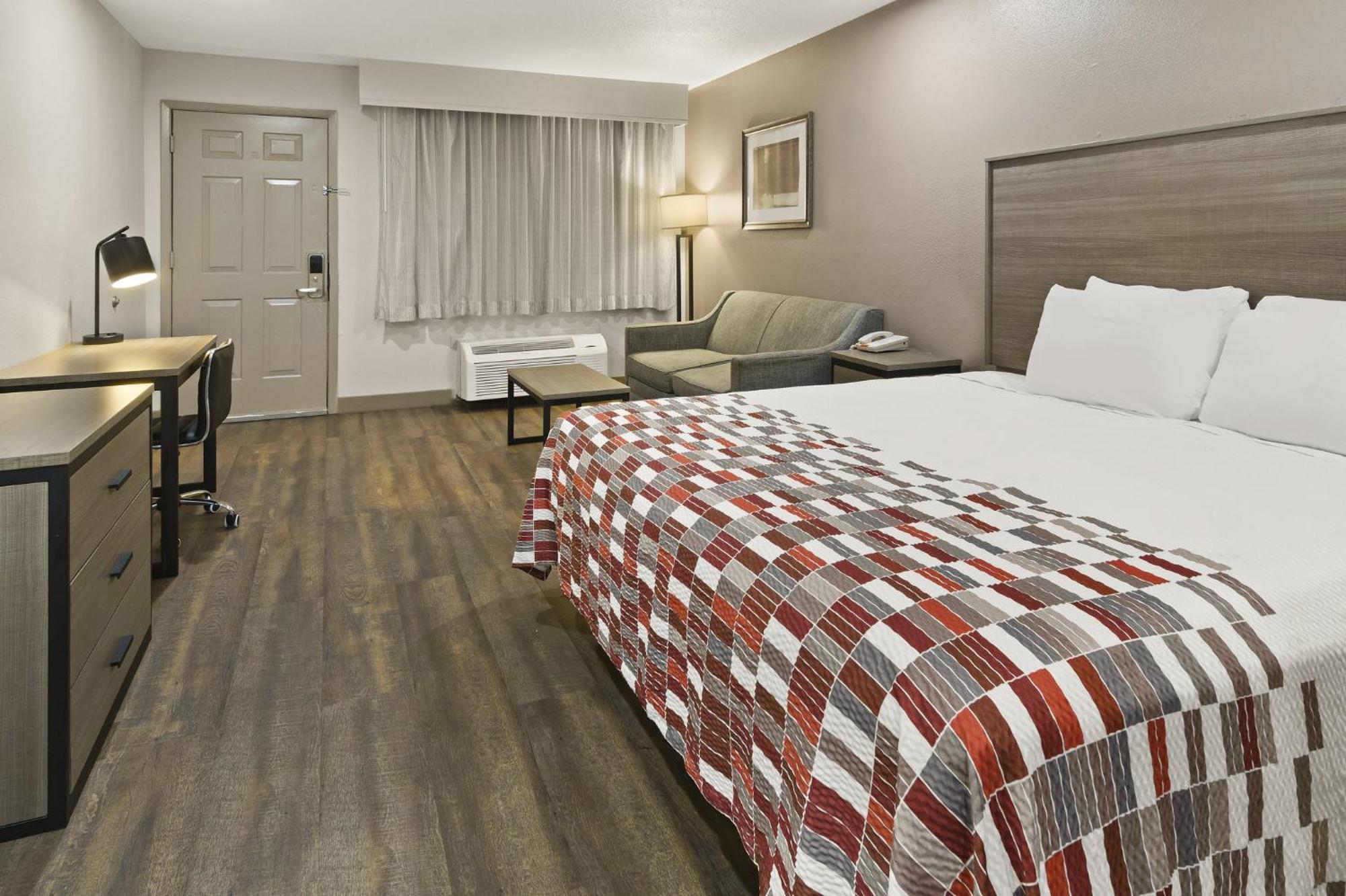 Irving Inn & Suites At Dfw Airport Екстериор снимка