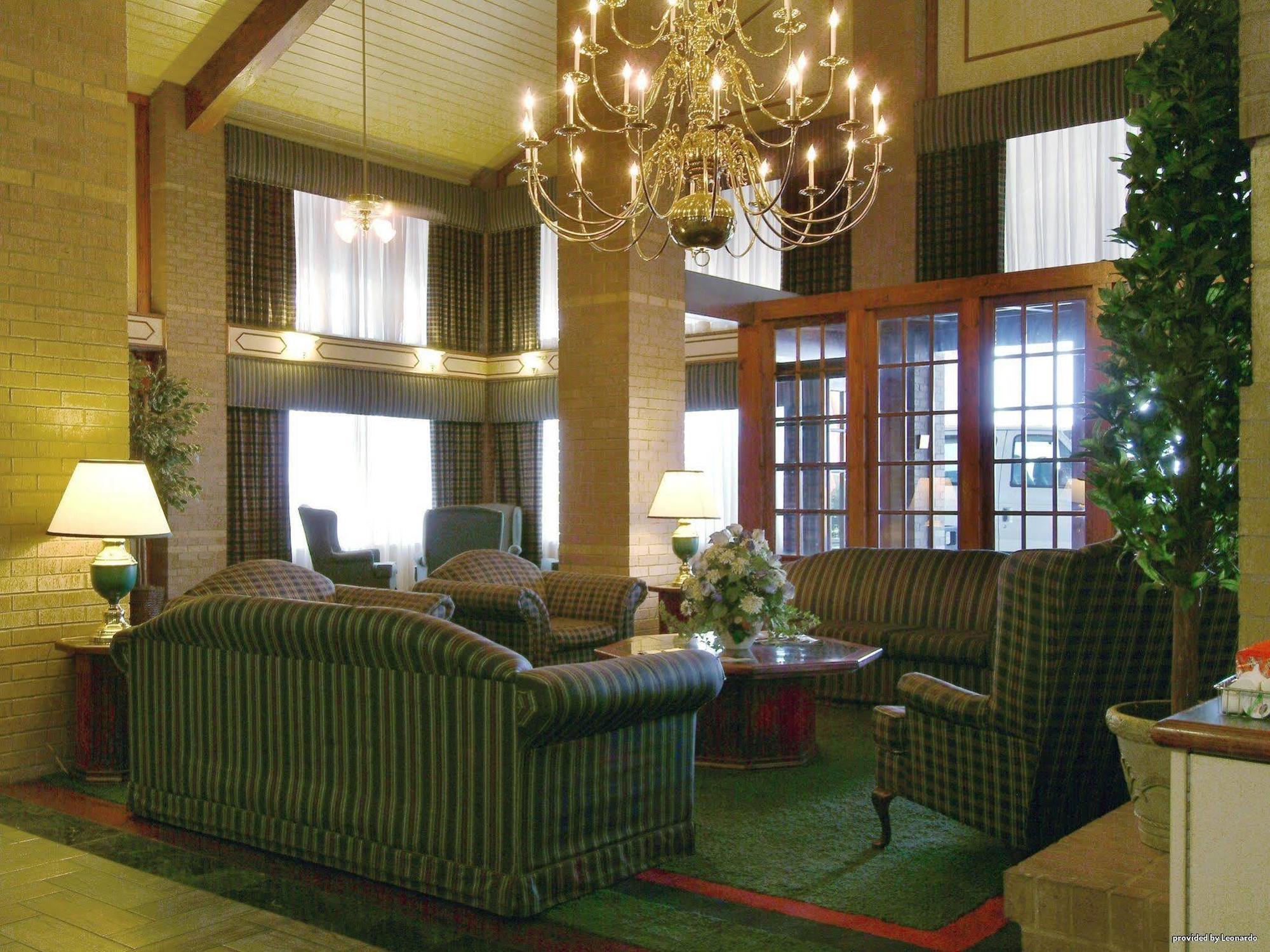 Irving Inn & Suites At Dfw Airport Екстериор снимка