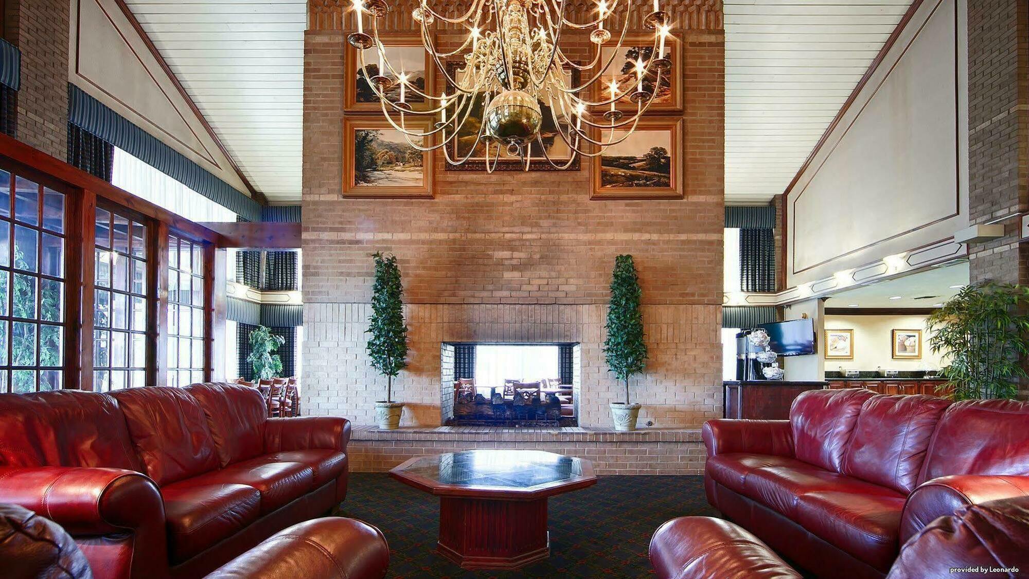 Irving Inn & Suites At Dfw Airport Екстериор снимка